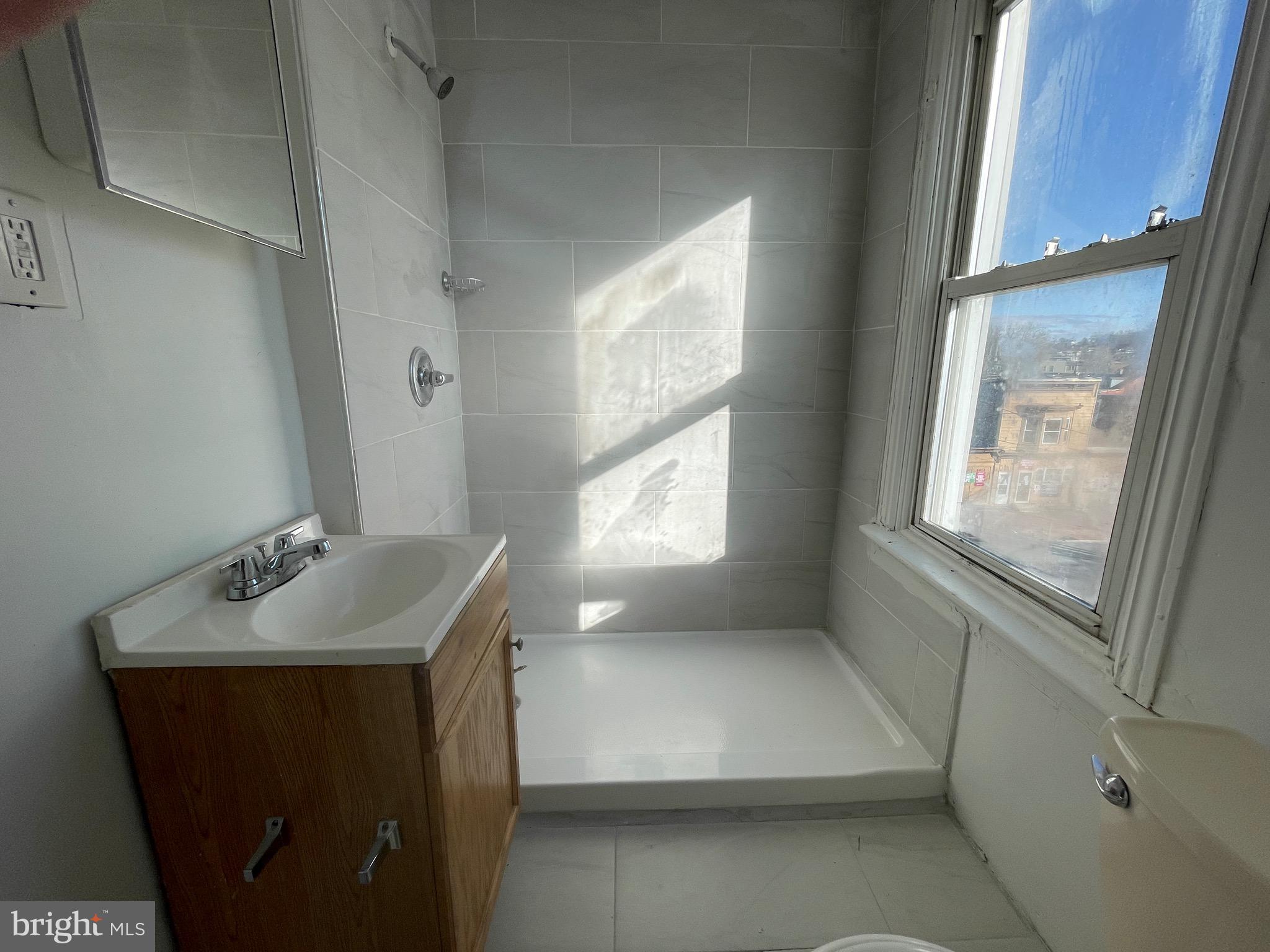 ALLISON HILL - Residential Income