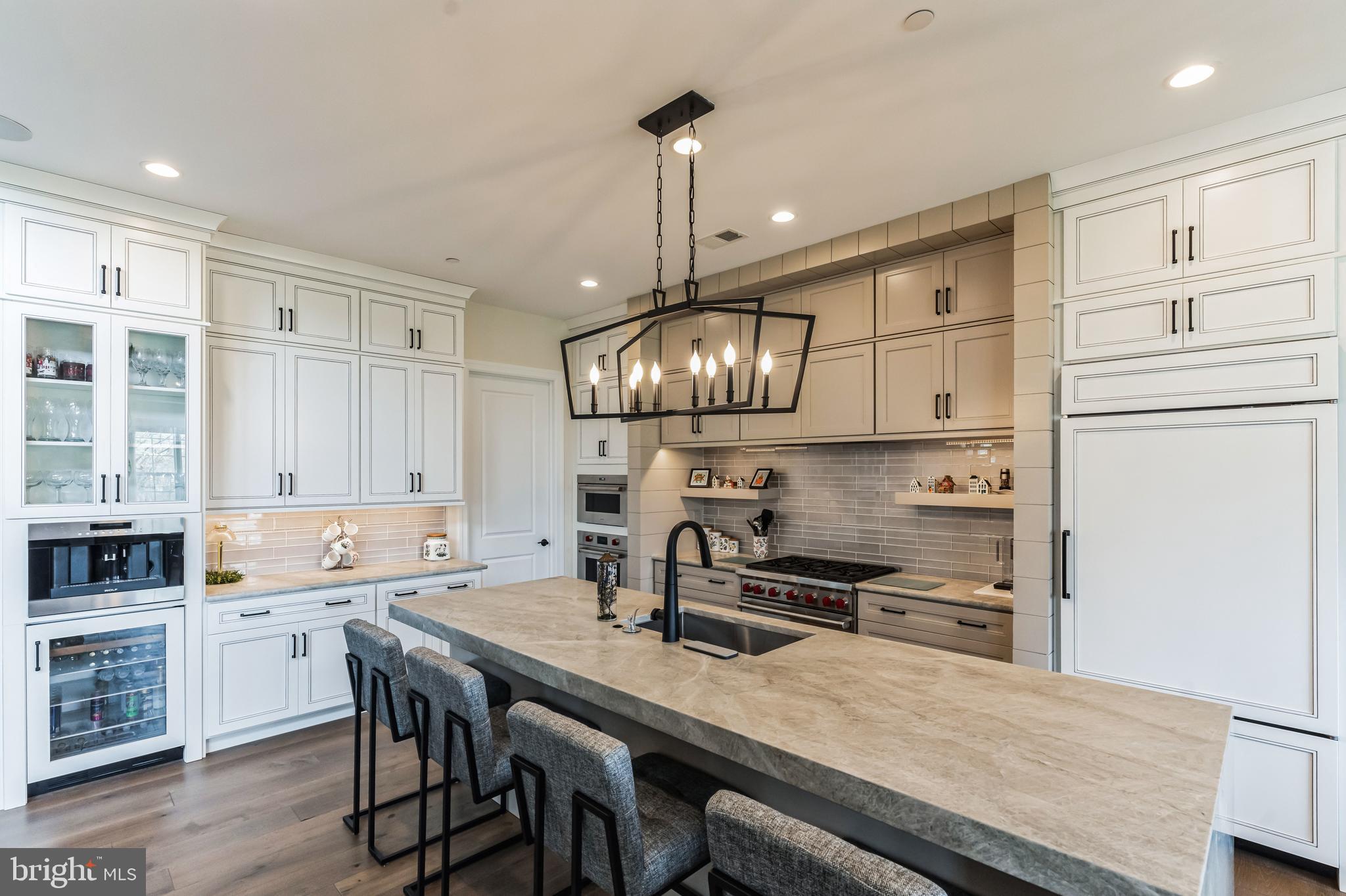 SQUIRES RIDGE - Residential