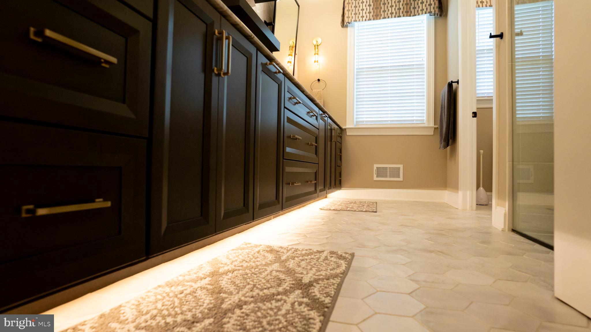 SQUIRES RIDGE - Residential