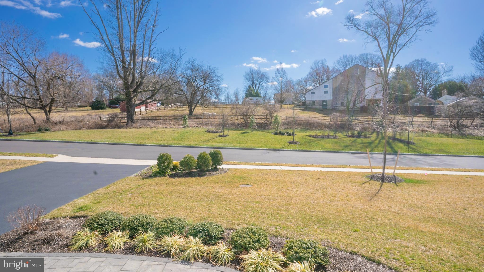 SQUIRES RIDGE - Residential