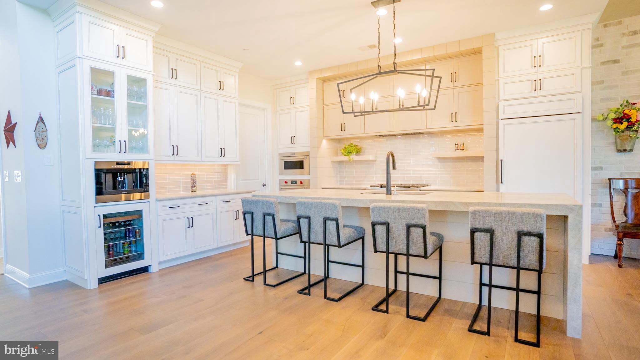 SQUIRES RIDGE - Residential