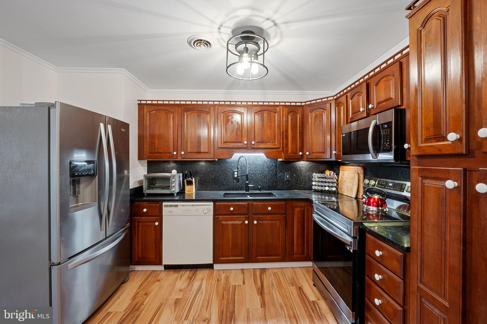 7625 MOUNTAIN LAUREL ROAD