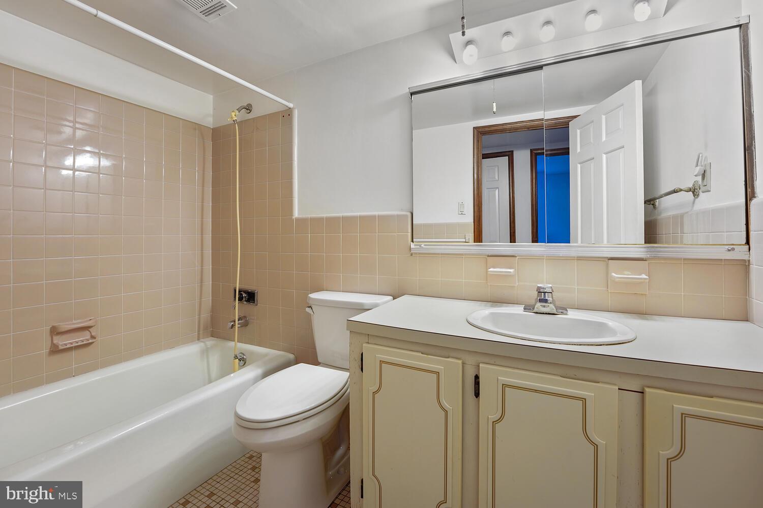 CAINES CREEK - Residential