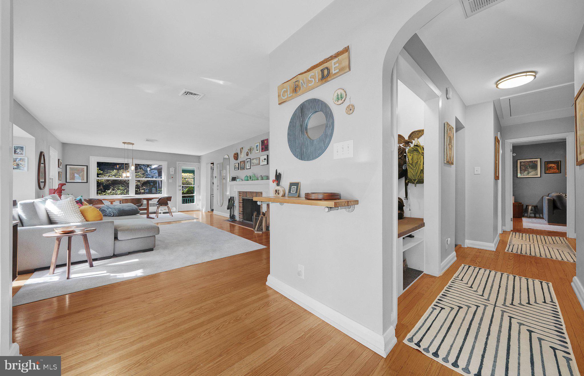 710 SUNSET ROAD