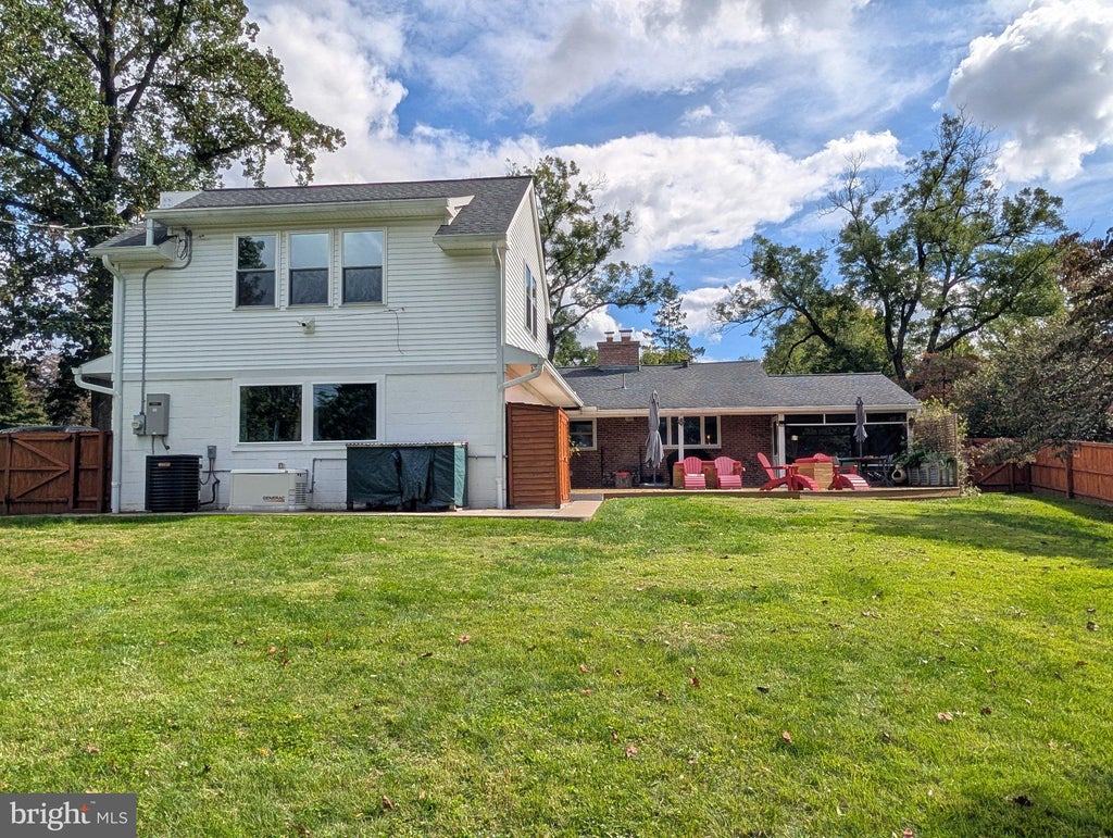 Photo of 710 Sunset Road, GLENSIDE, PA 19038 (MLS # PAMC2196256)