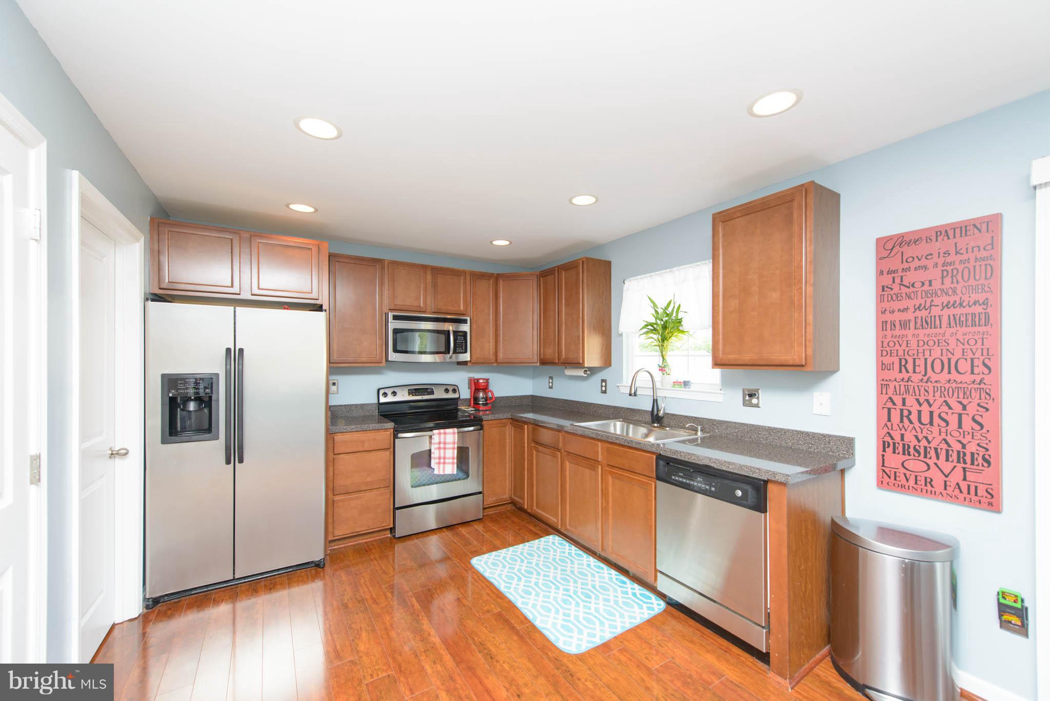 RIVIERA BEACH - Residential