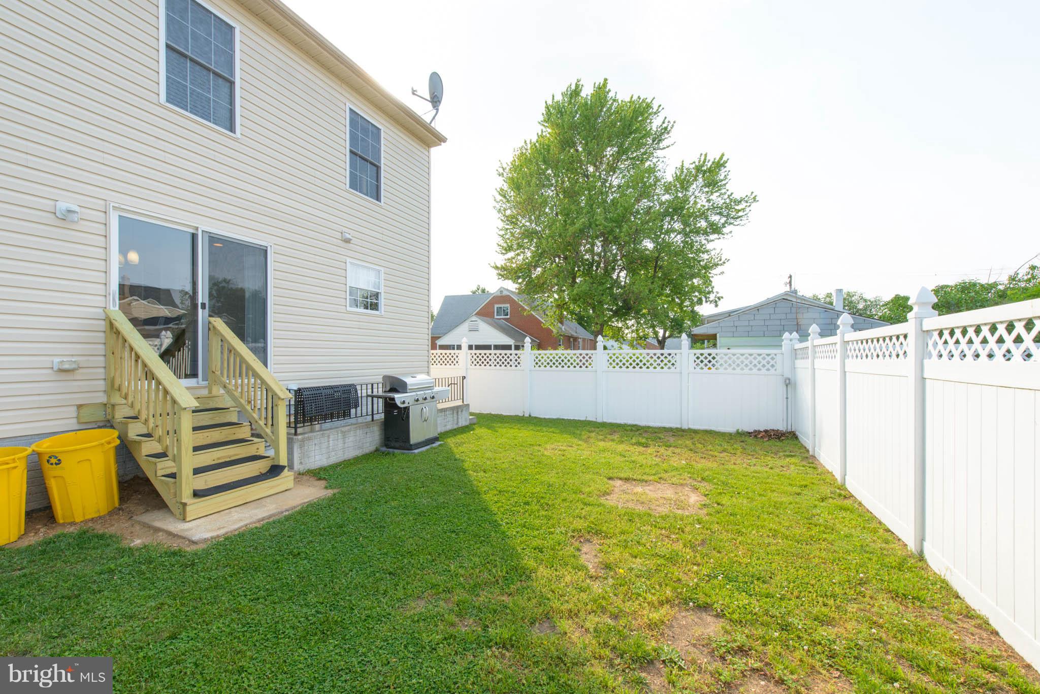 RIVIERA BEACH - Residential