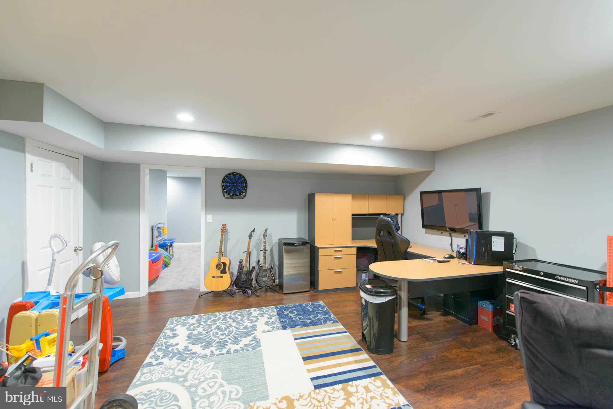 RIVIERA BEACH - Residential