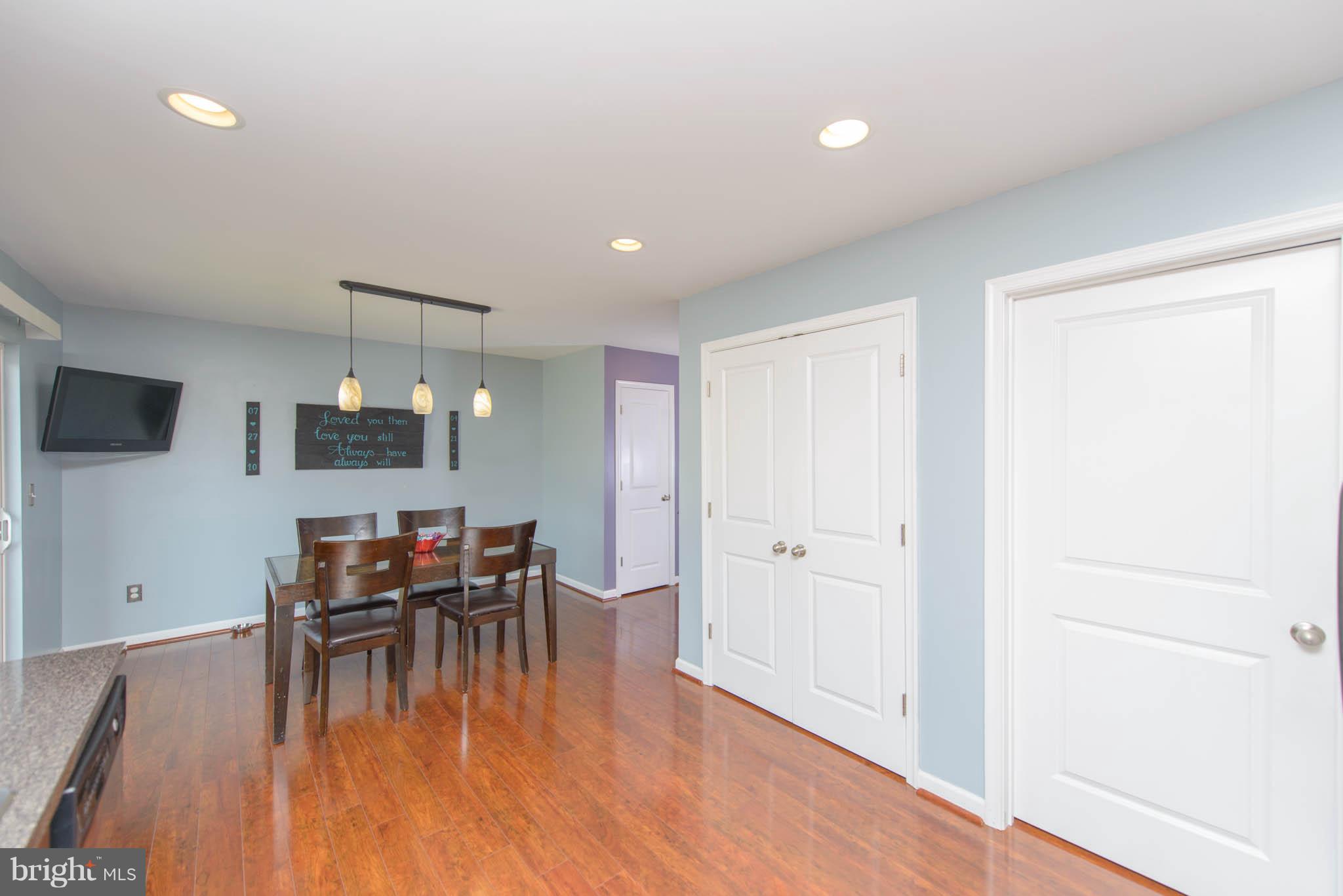 RIVIERA BEACH - Residential