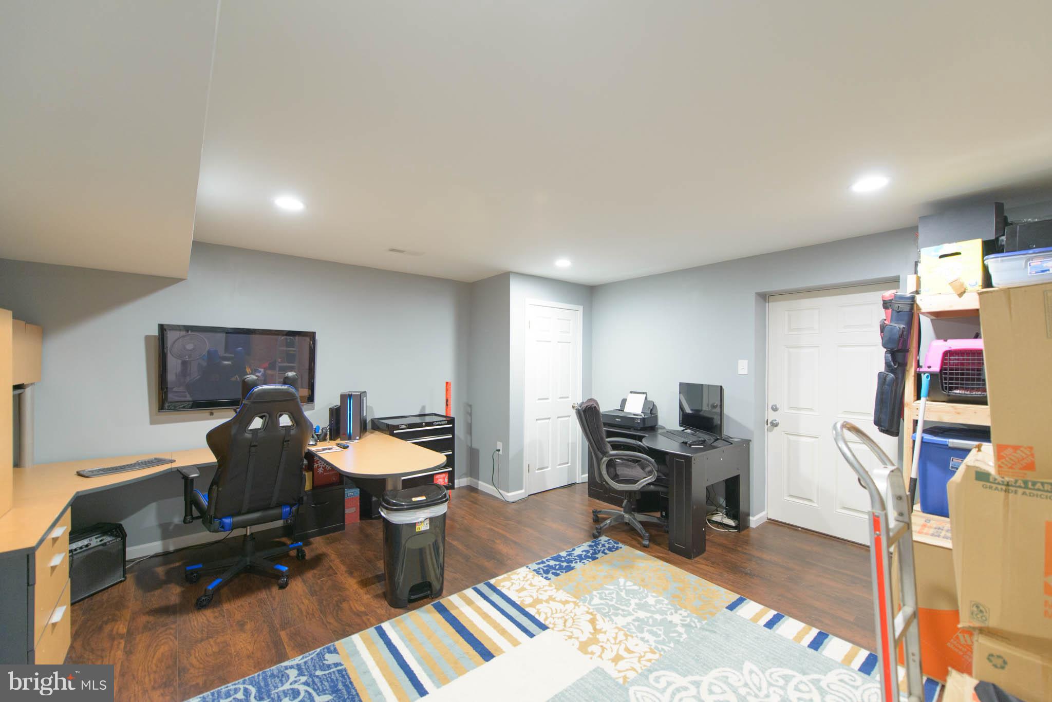 RIVIERA BEACH - Residential