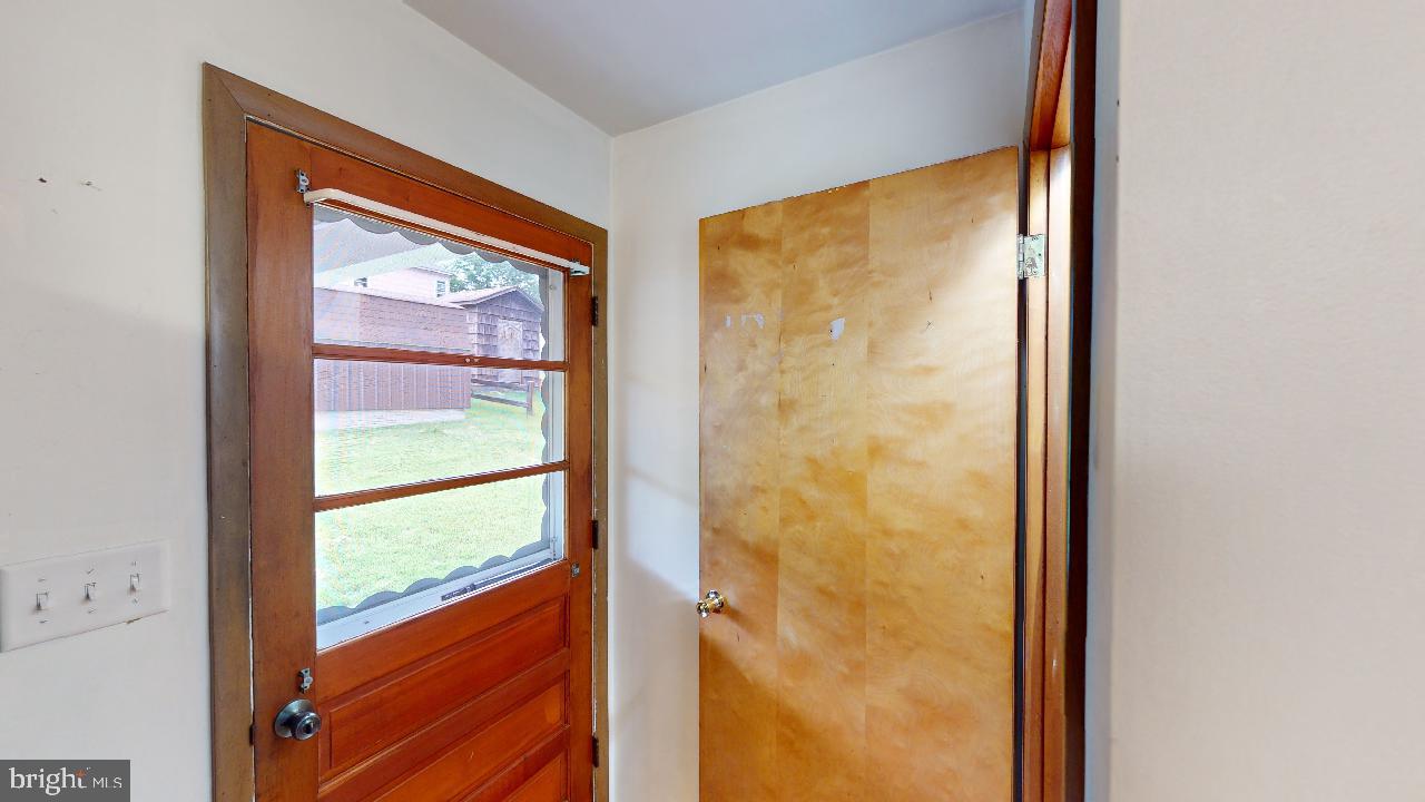 WEST END - Residential