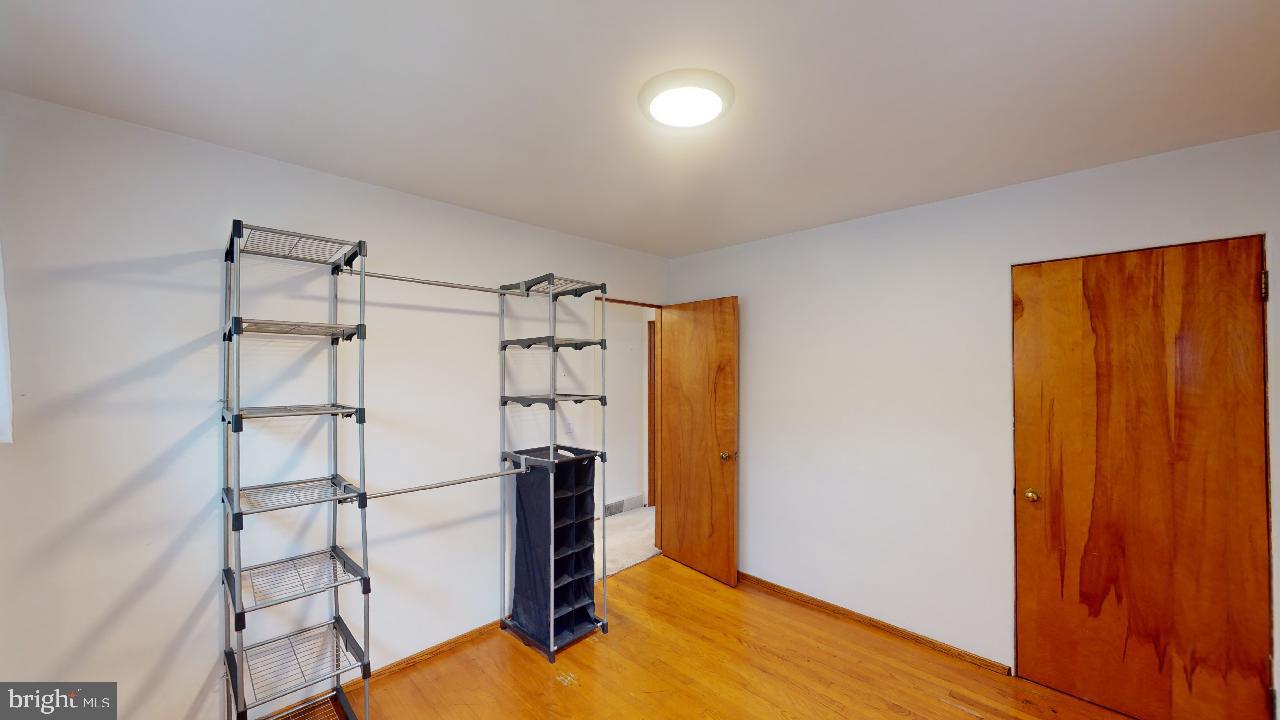 WEST END - Residential