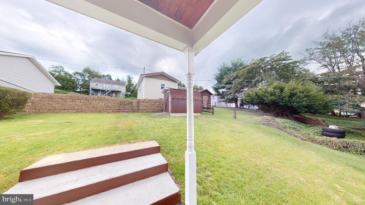 WEST END - Residential