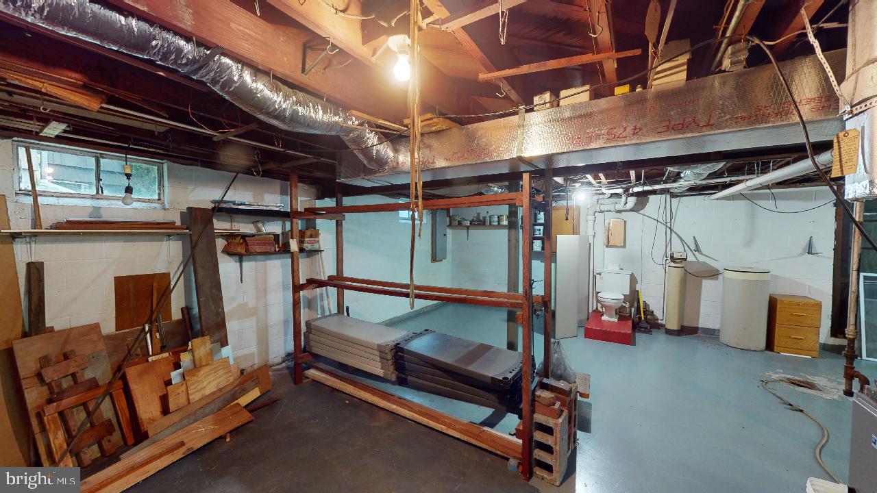 WEST END - Residential