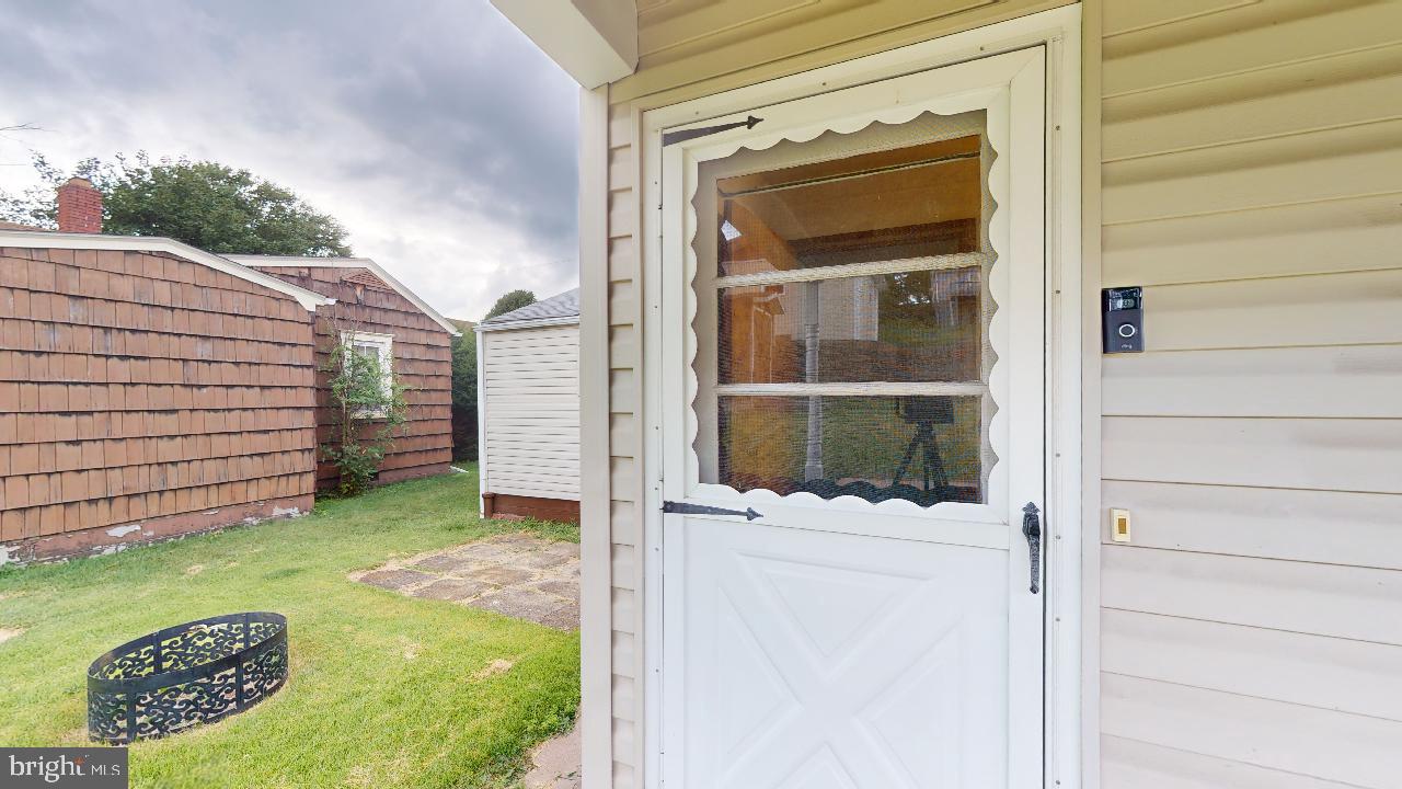 WEST END - Residential