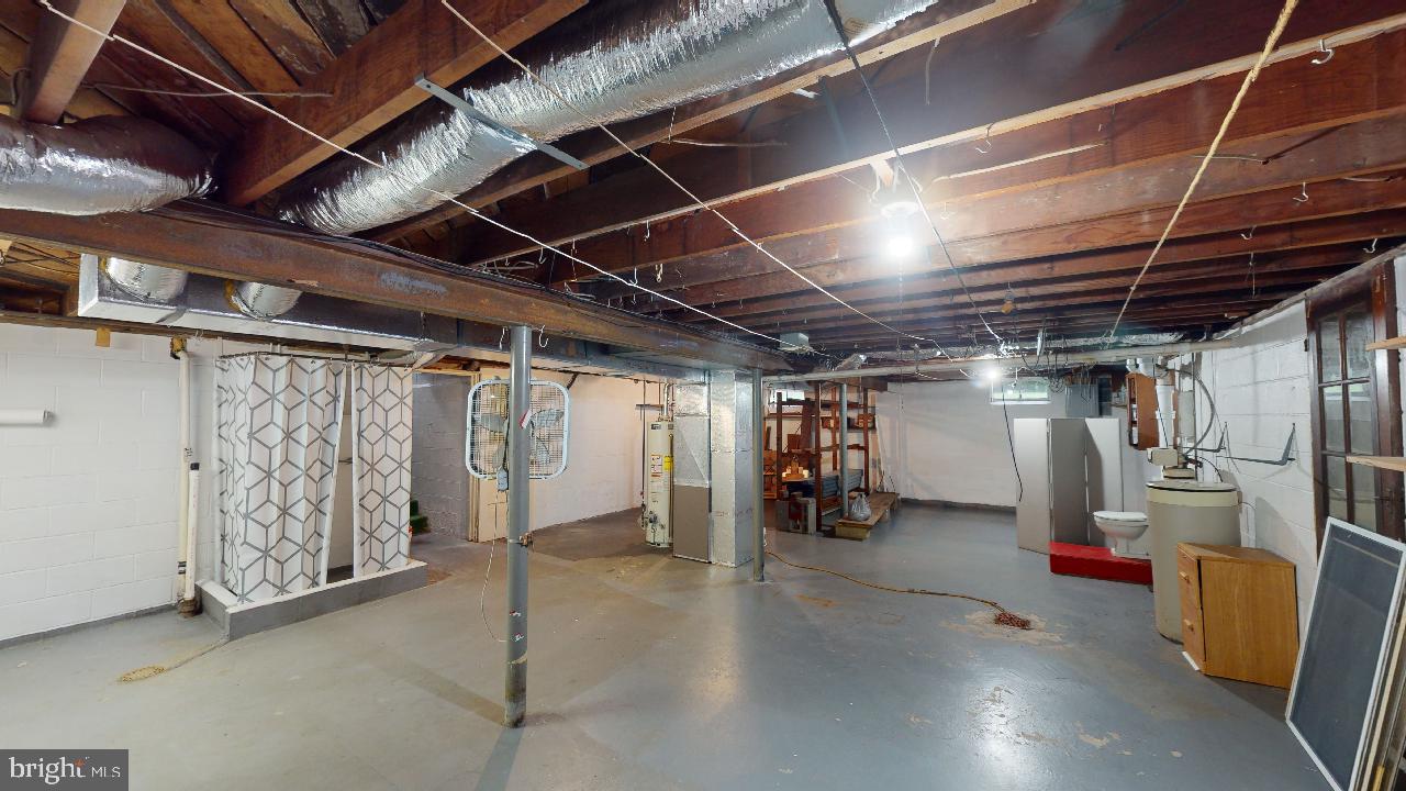 WEST END - Residential