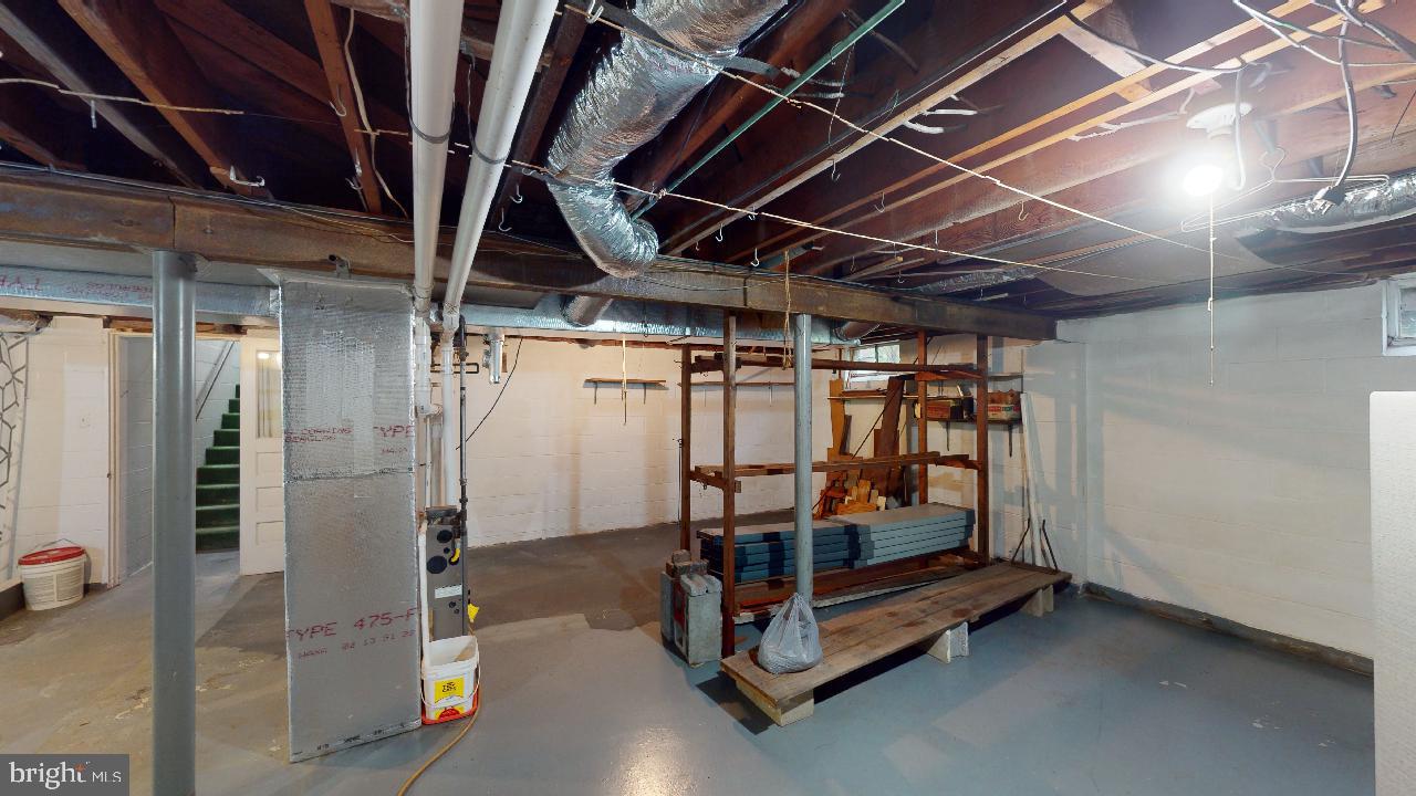 WEST END - Residential