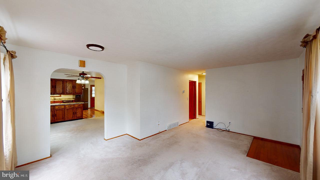 WEST END - Residential