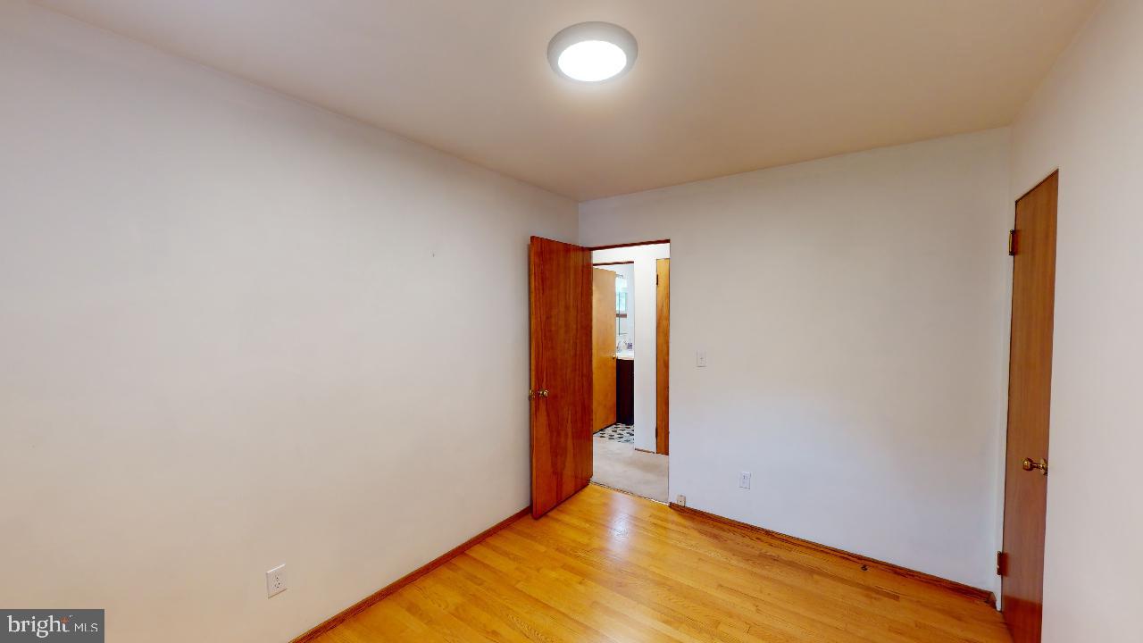 WEST END - Residential