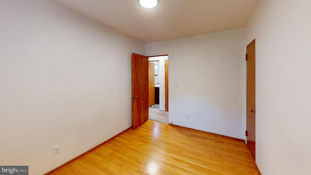 WEST END - Residential