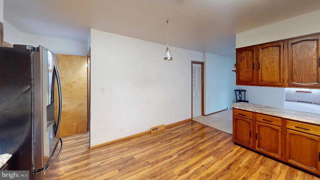 WEST END - Residential