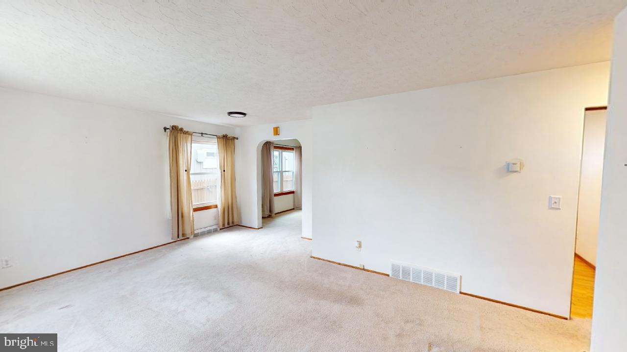 WEST END - Residential