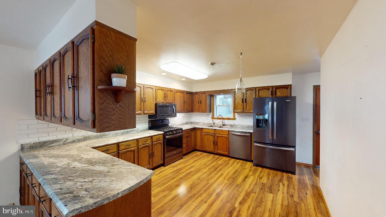 WEST END - Residential