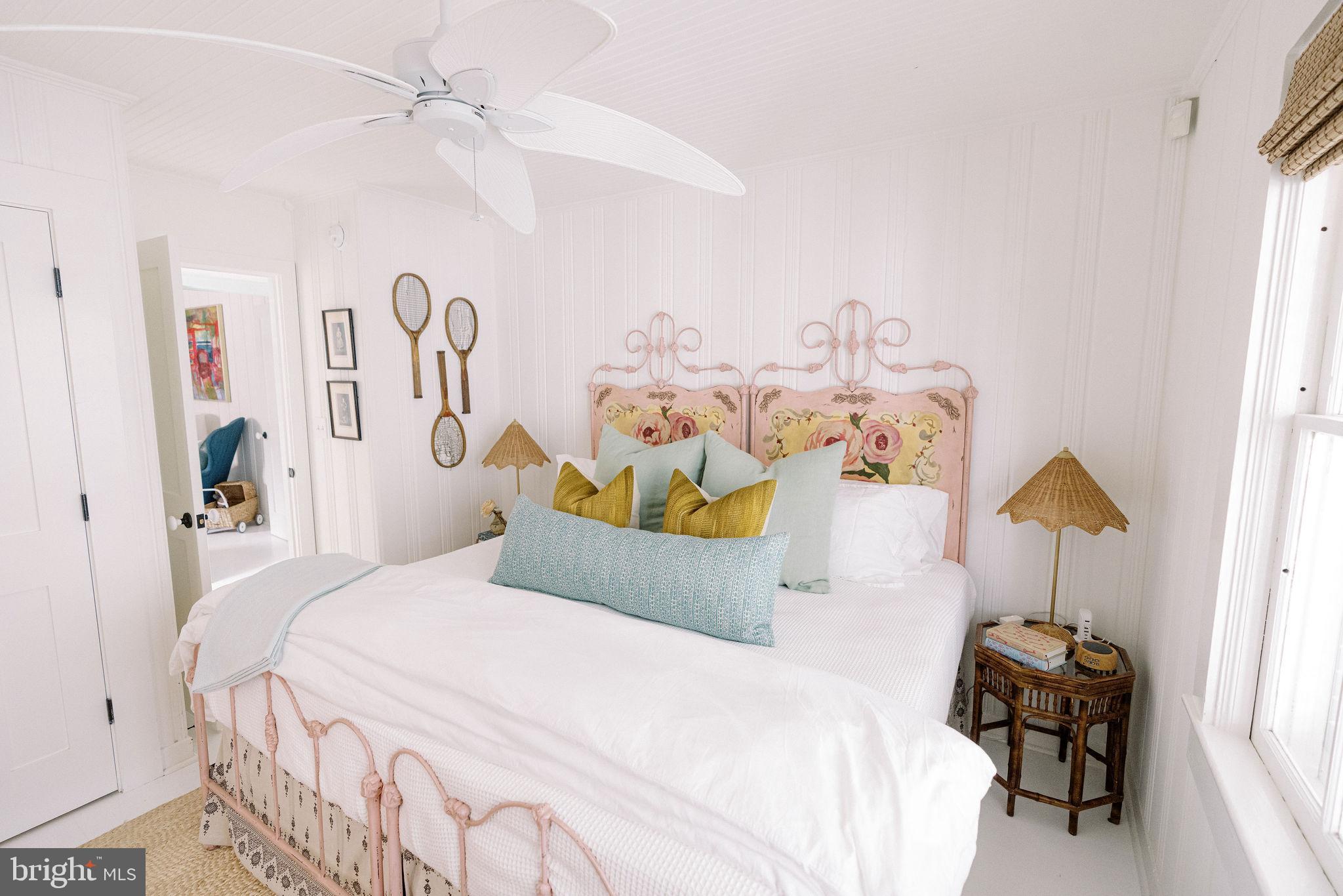 BEACH BOROUGH - Residential