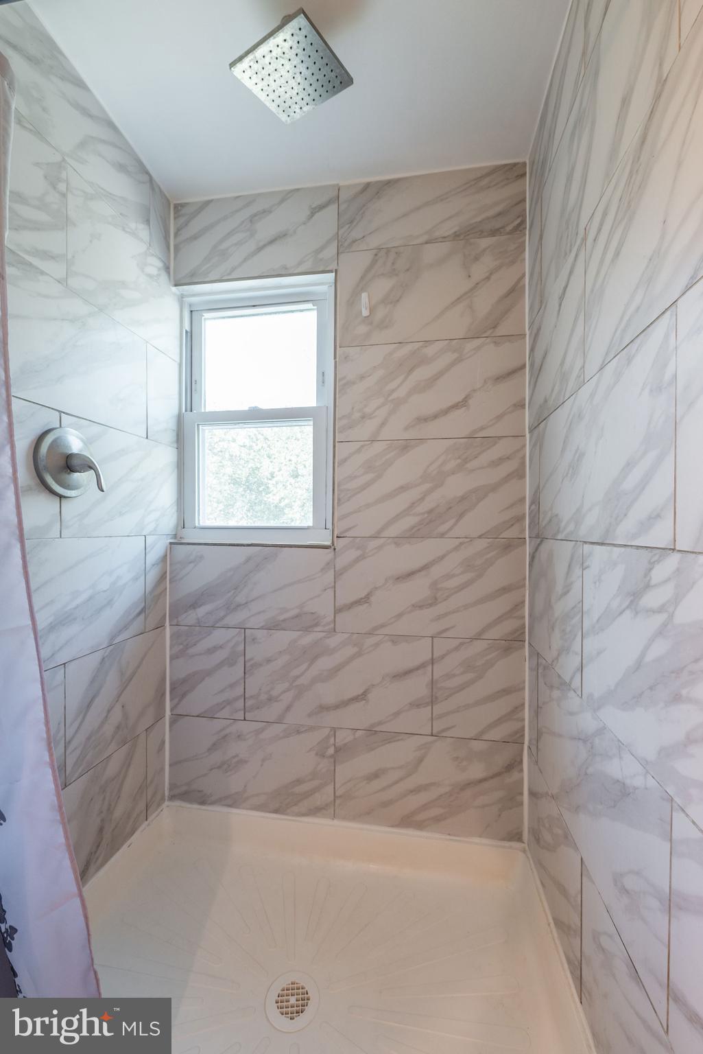 GREEN MEADOWS - Residential