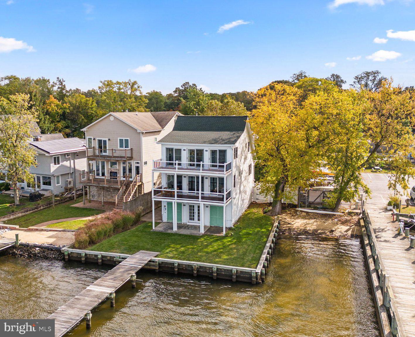MANHATTAN BEACH - Residential
