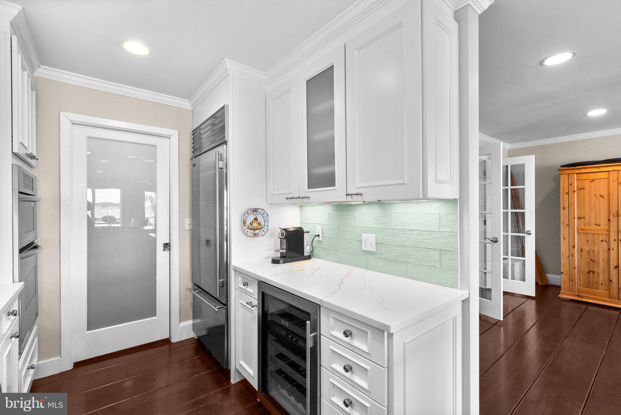 MANHATTAN BEACH - Residential