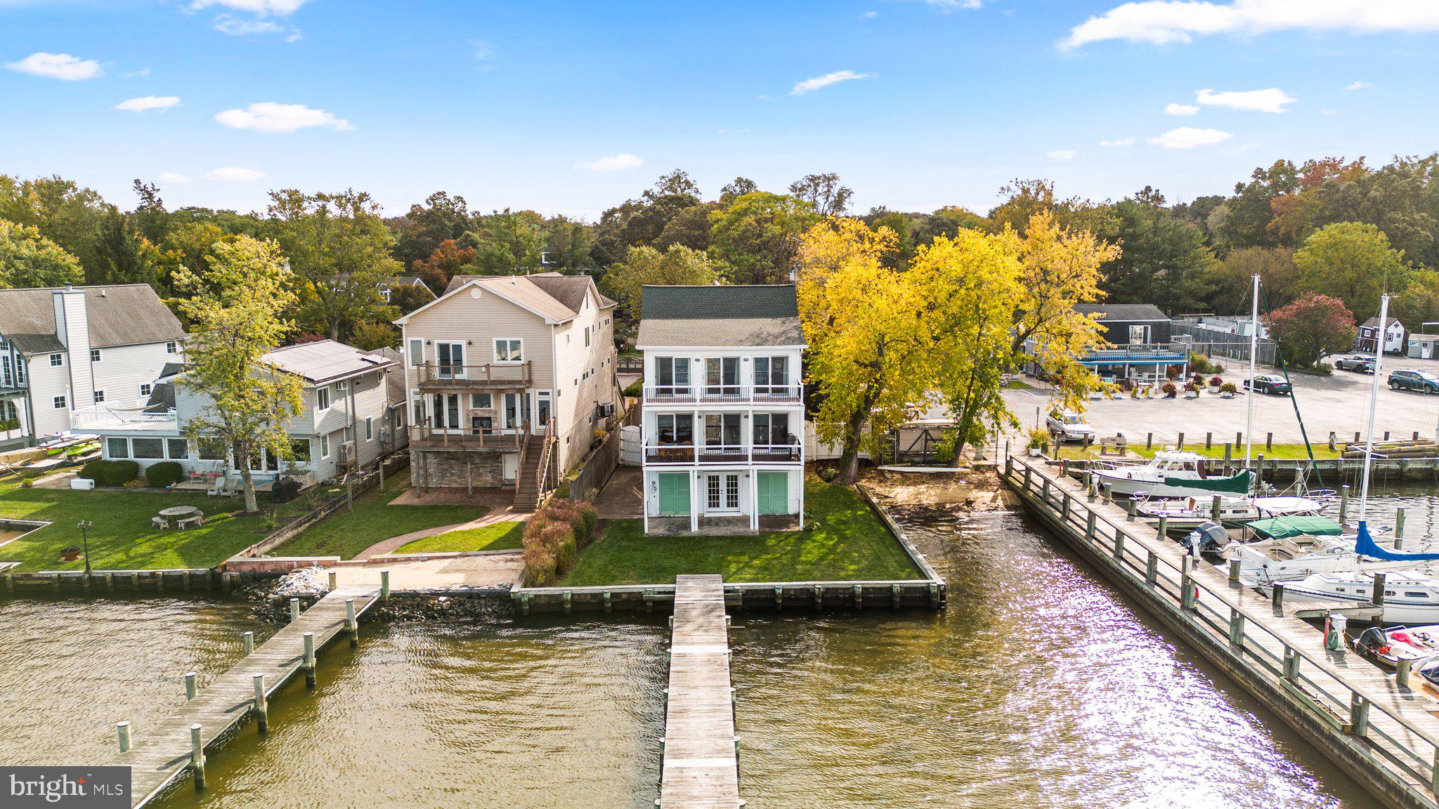 MANHATTAN BEACH - Residential