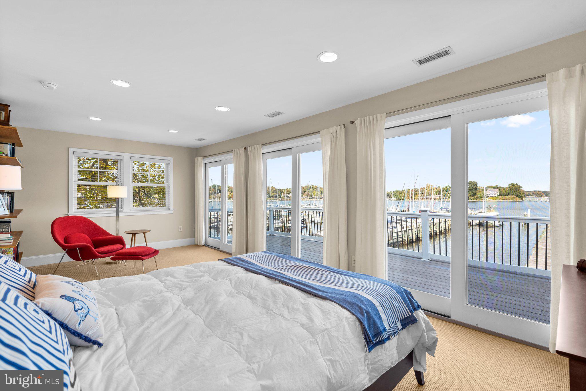 MANHATTAN BEACH - Residential