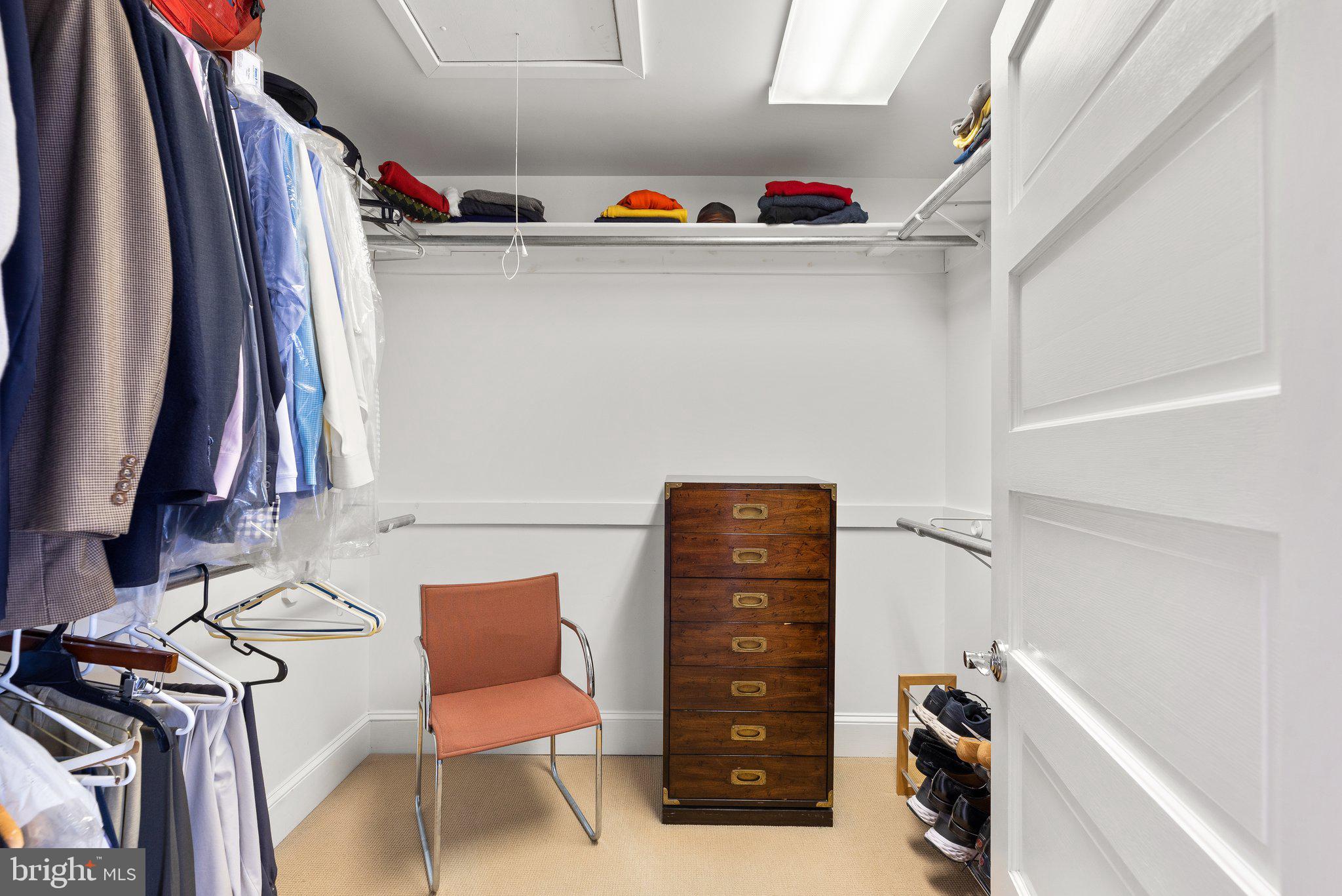 MANHATTAN BEACH - Residential