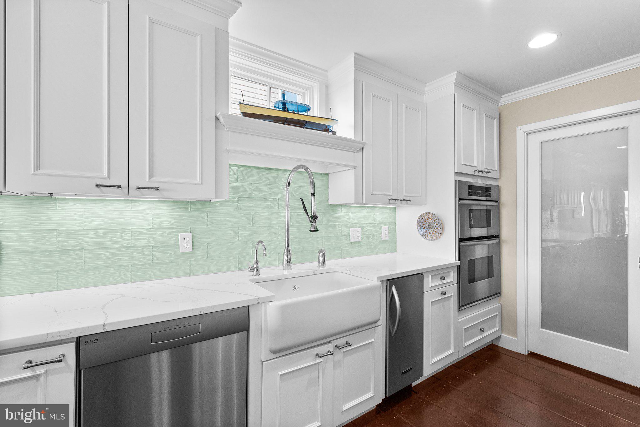 MANHATTAN BEACH - Residential