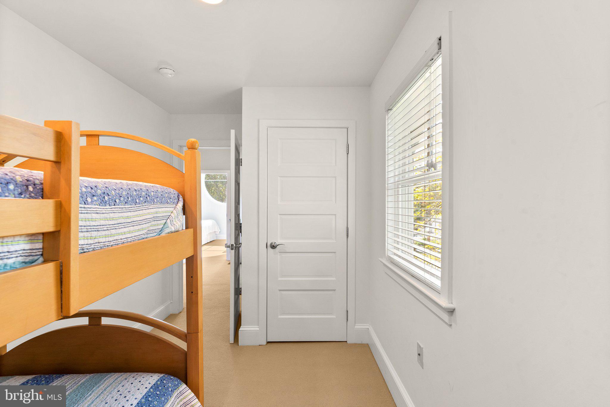 MANHATTAN BEACH - Residential