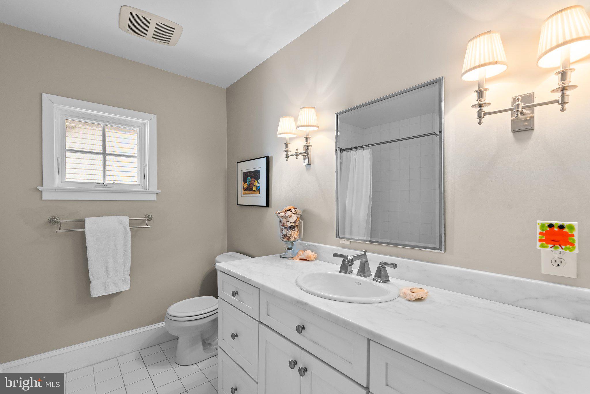 MANHATTAN BEACH - Residential