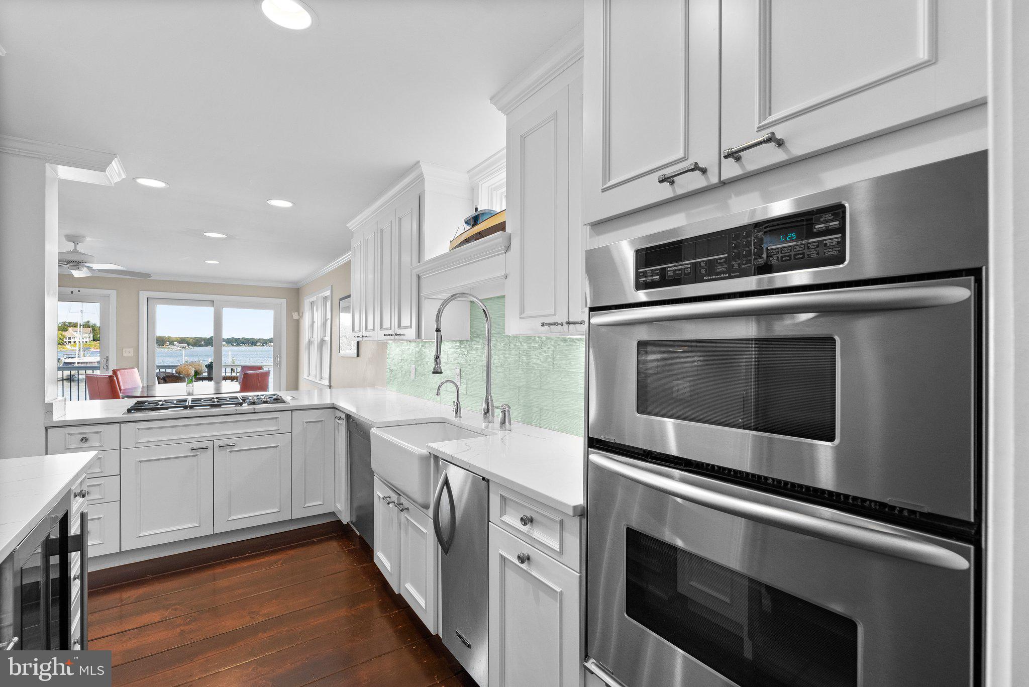 MANHATTAN BEACH - Residential