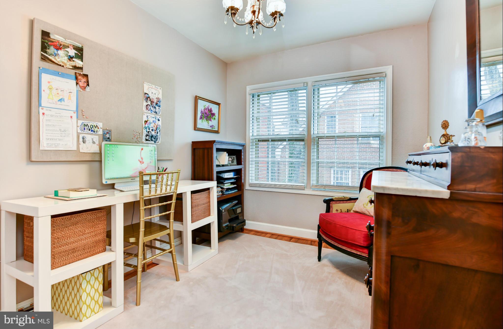 YATES GARDENS - Residential