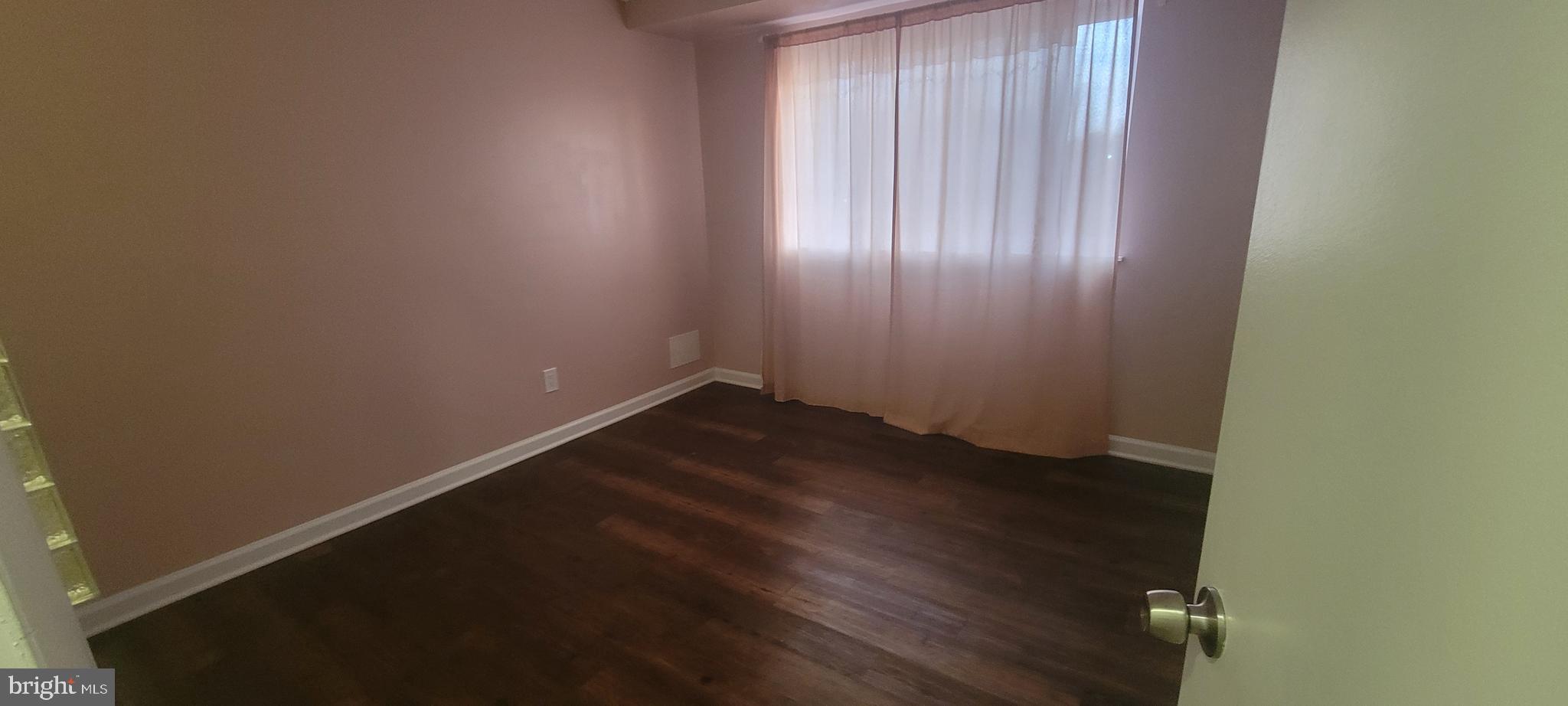 GARDENS AT OWINGS MILLS - Residential Lease