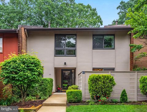 11726 INDIAN RIDGE ROAD RESTON VA 20191