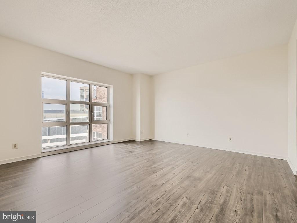 HARBOR EAST - Residential Lease