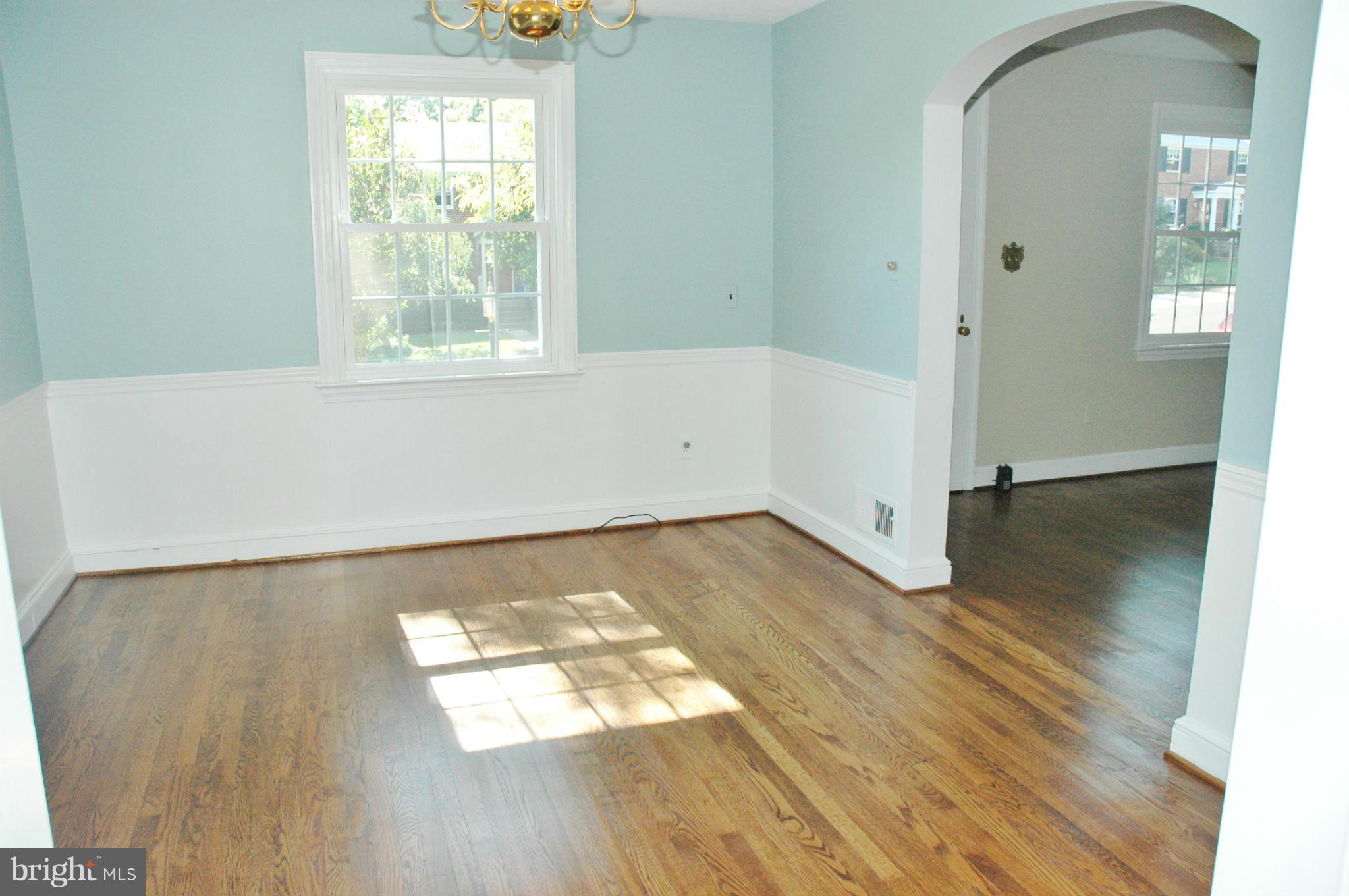 LEEWAY HEIGHTS - Residential Lease