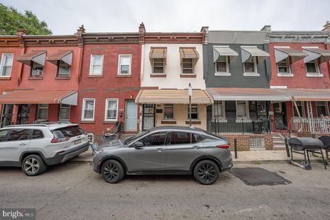 Townhouse For Sale - 2416 N Bouvier Street<br/> PHILADELPHIA, PA 19132
