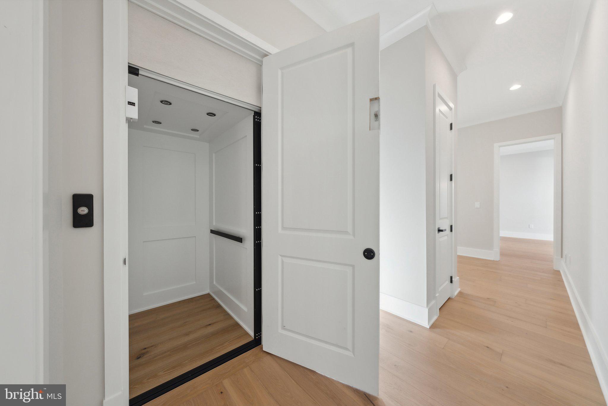 WILLERBURN ACRES - Residential