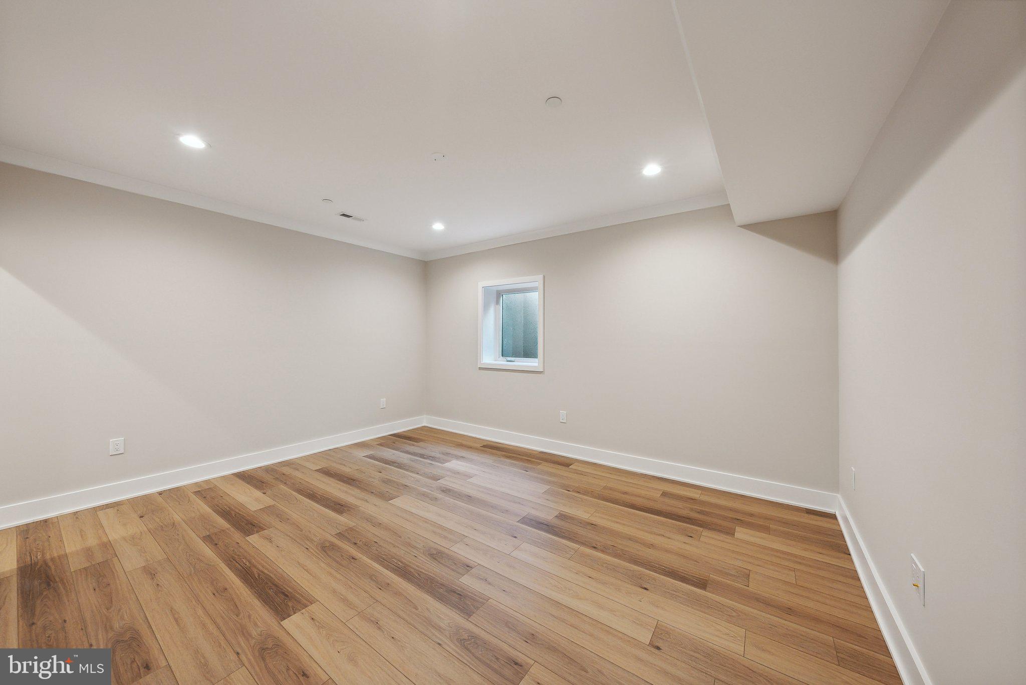 WILLERBURN ACRES - Residential