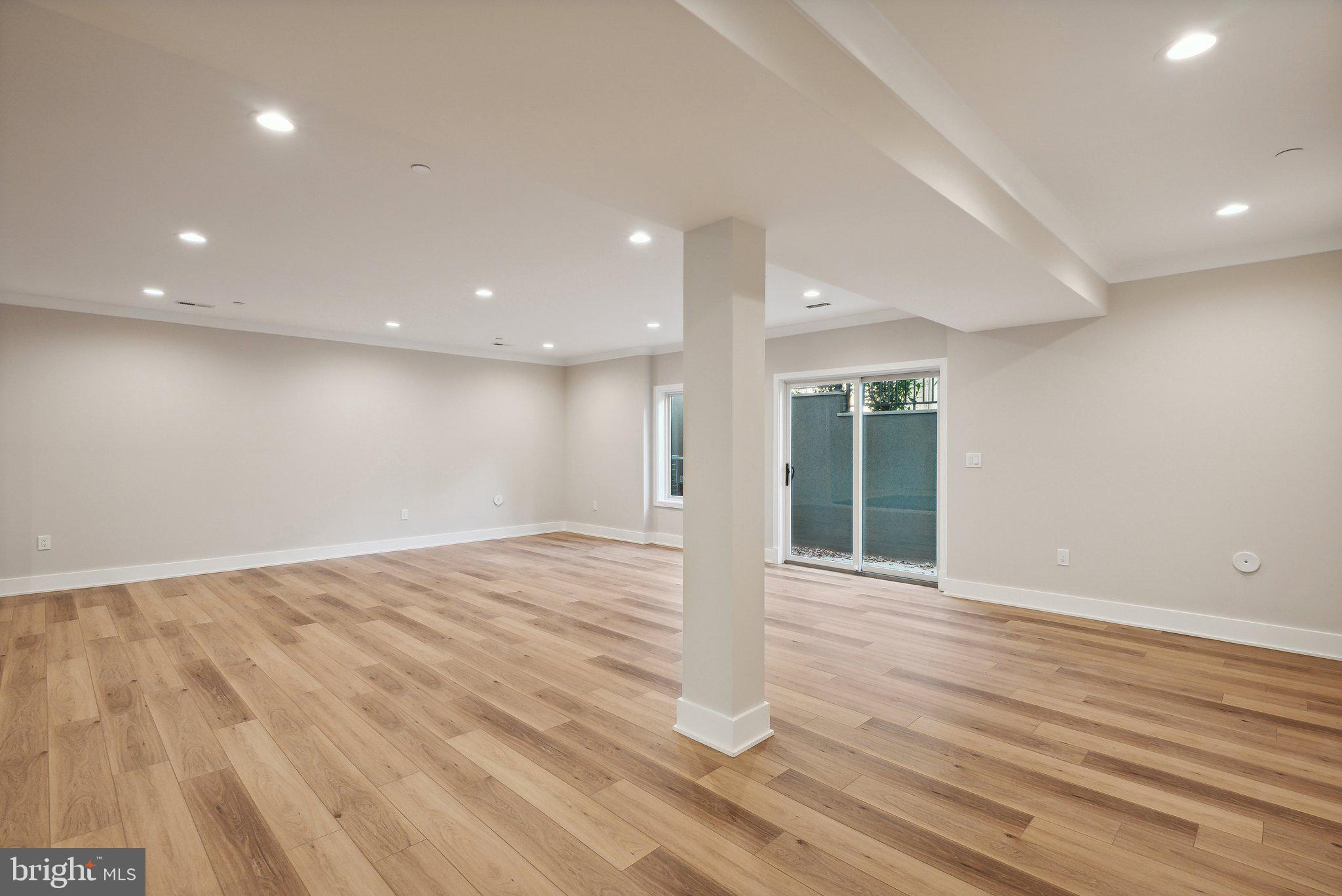 WILLERBURN ACRES - Residential