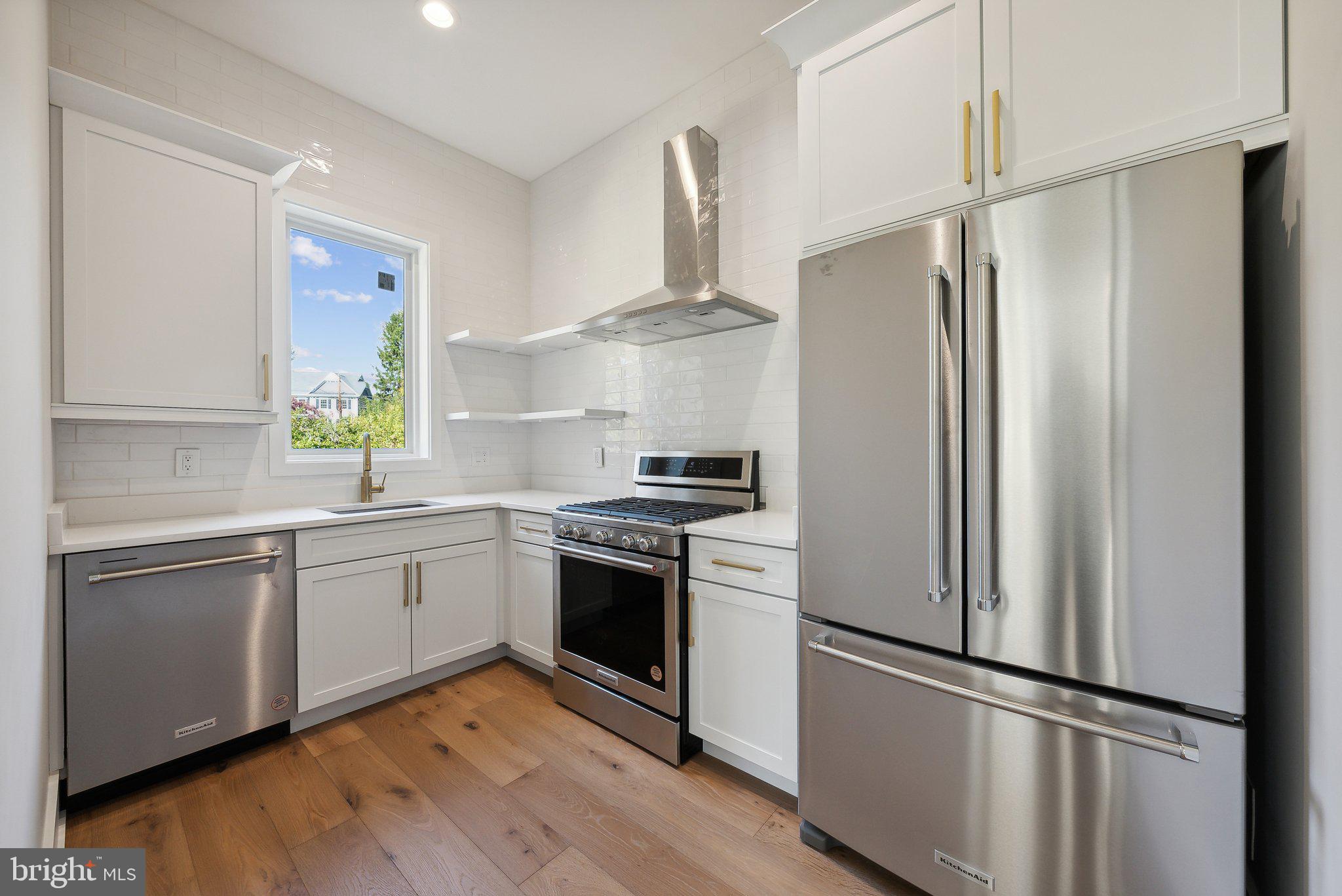 WILLERBURN ACRES - Residential