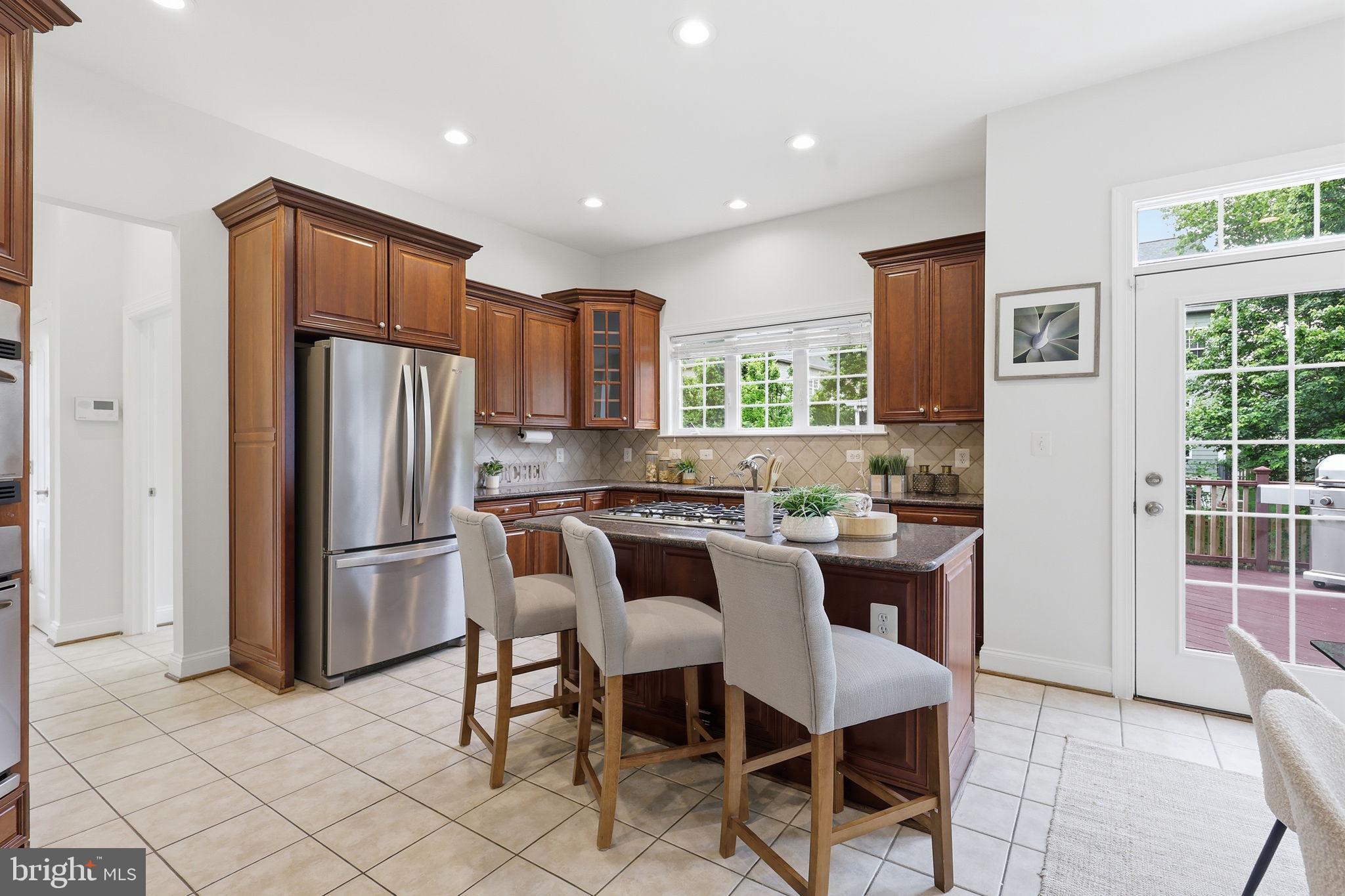 BROADLANDS SOUTH - Residential