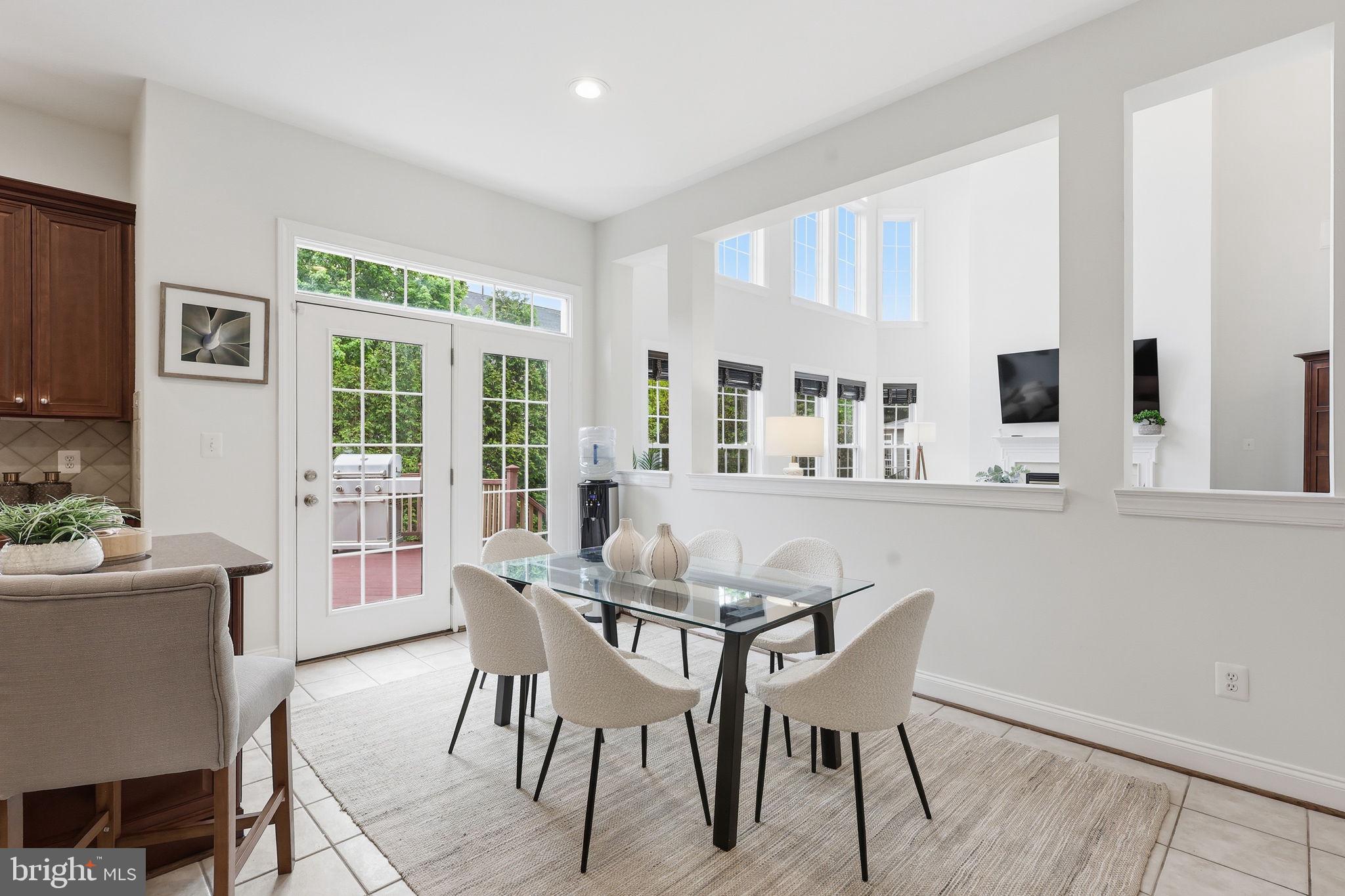 BROADLANDS SOUTH - Residential